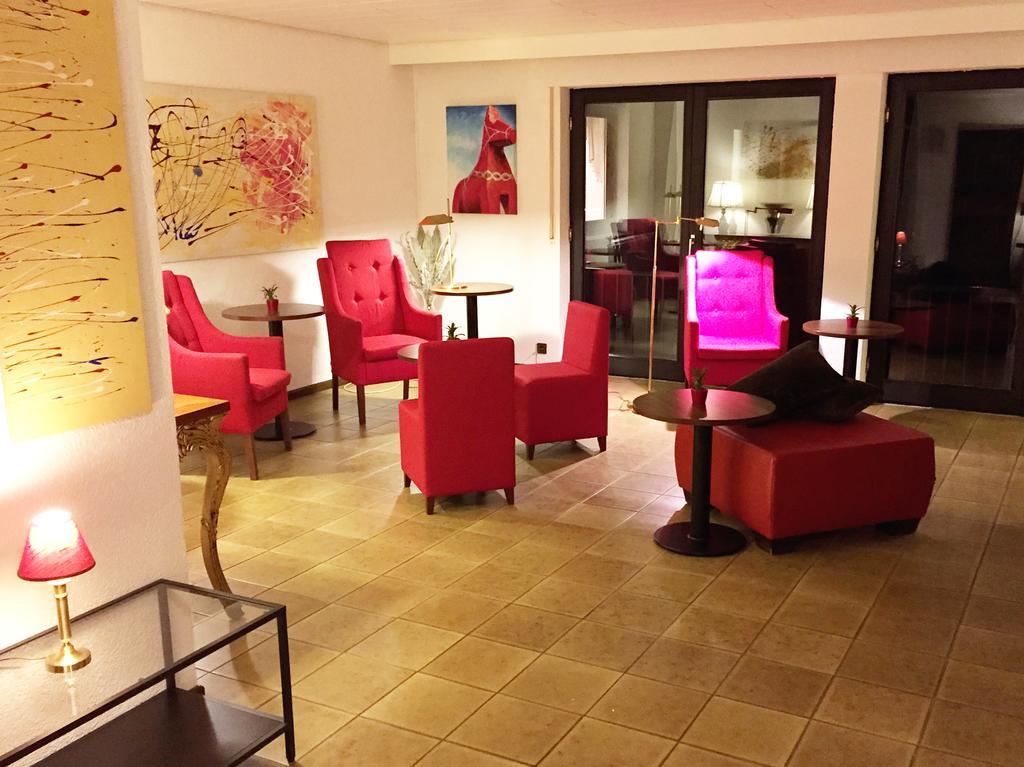 Hotel Am Martinsberg Андернах Екстериор снимка