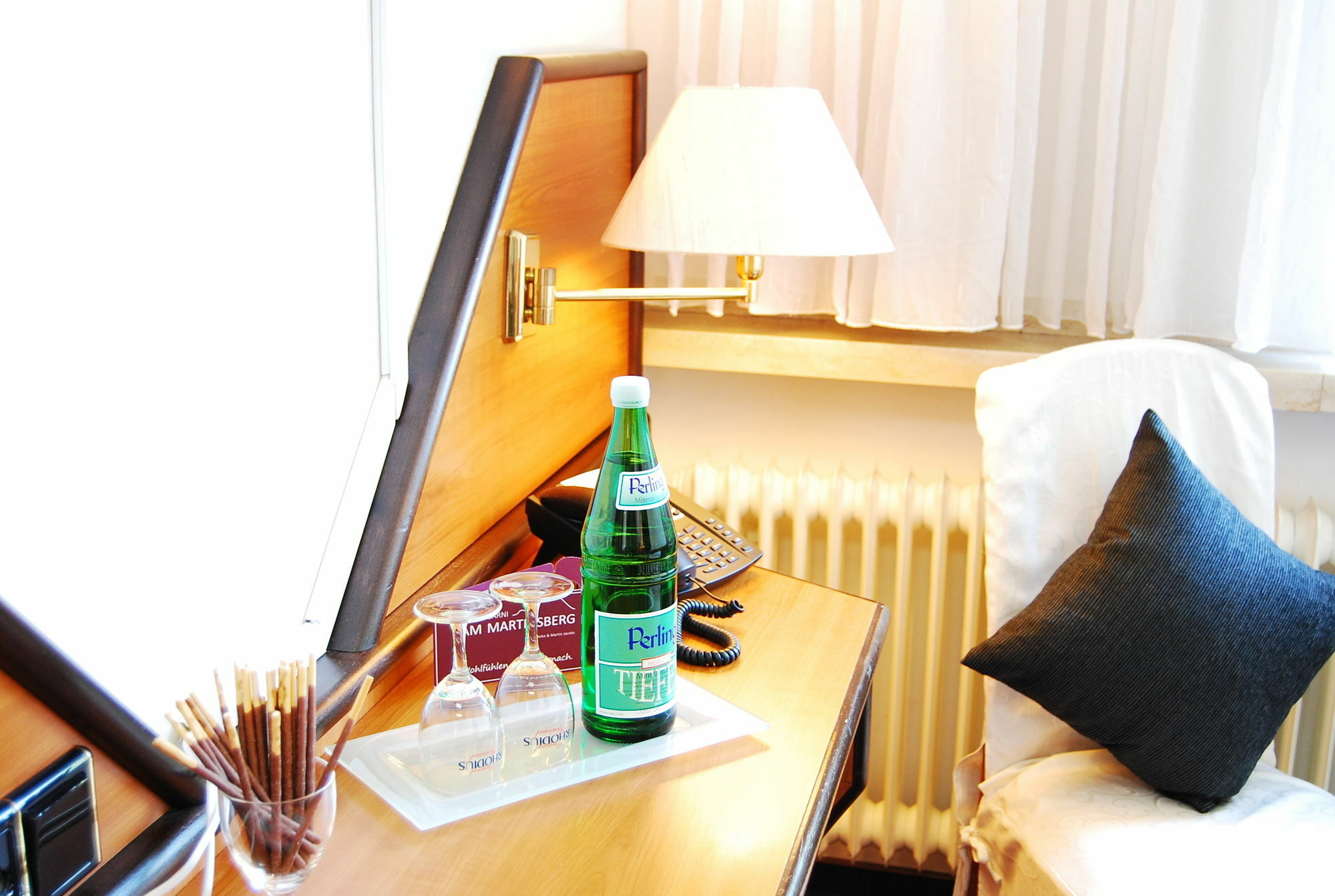 Hotel Am Martinsberg Андернах Екстериор снимка