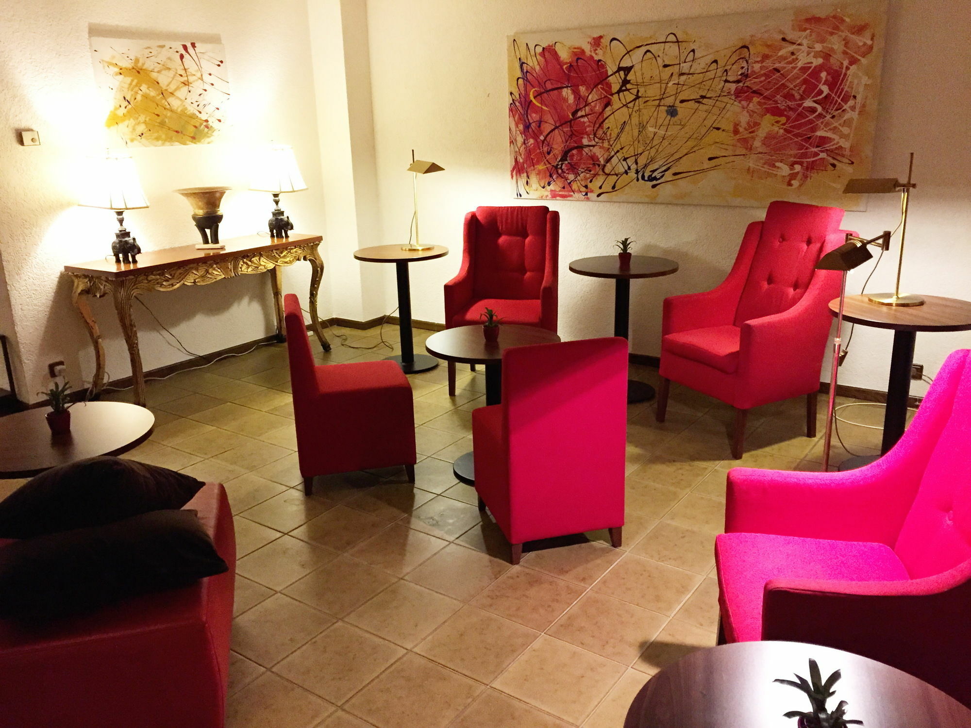 Hotel Am Martinsberg Андернах Екстериор снимка